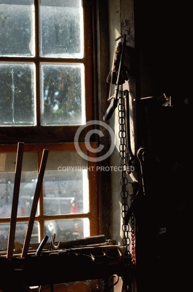 1594: The Blacksmith’s Shop